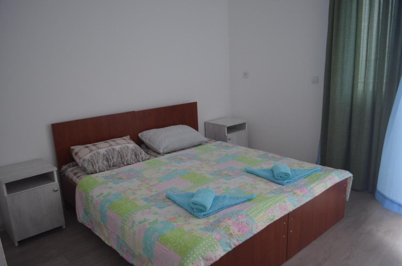 Akhmed Guest House كفارياتي المظهر الخارجي الصورة